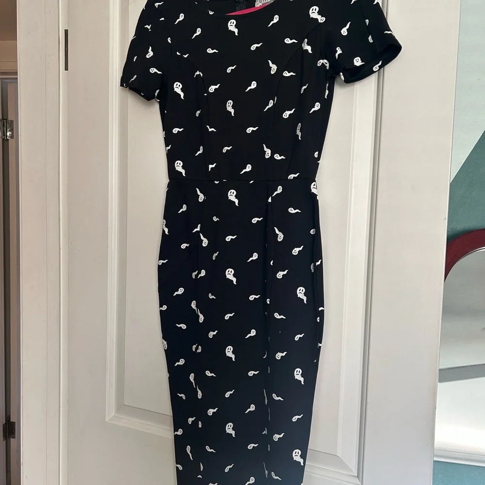 UV Retro Ghost Wiggle Dress - Picture 7 of 8